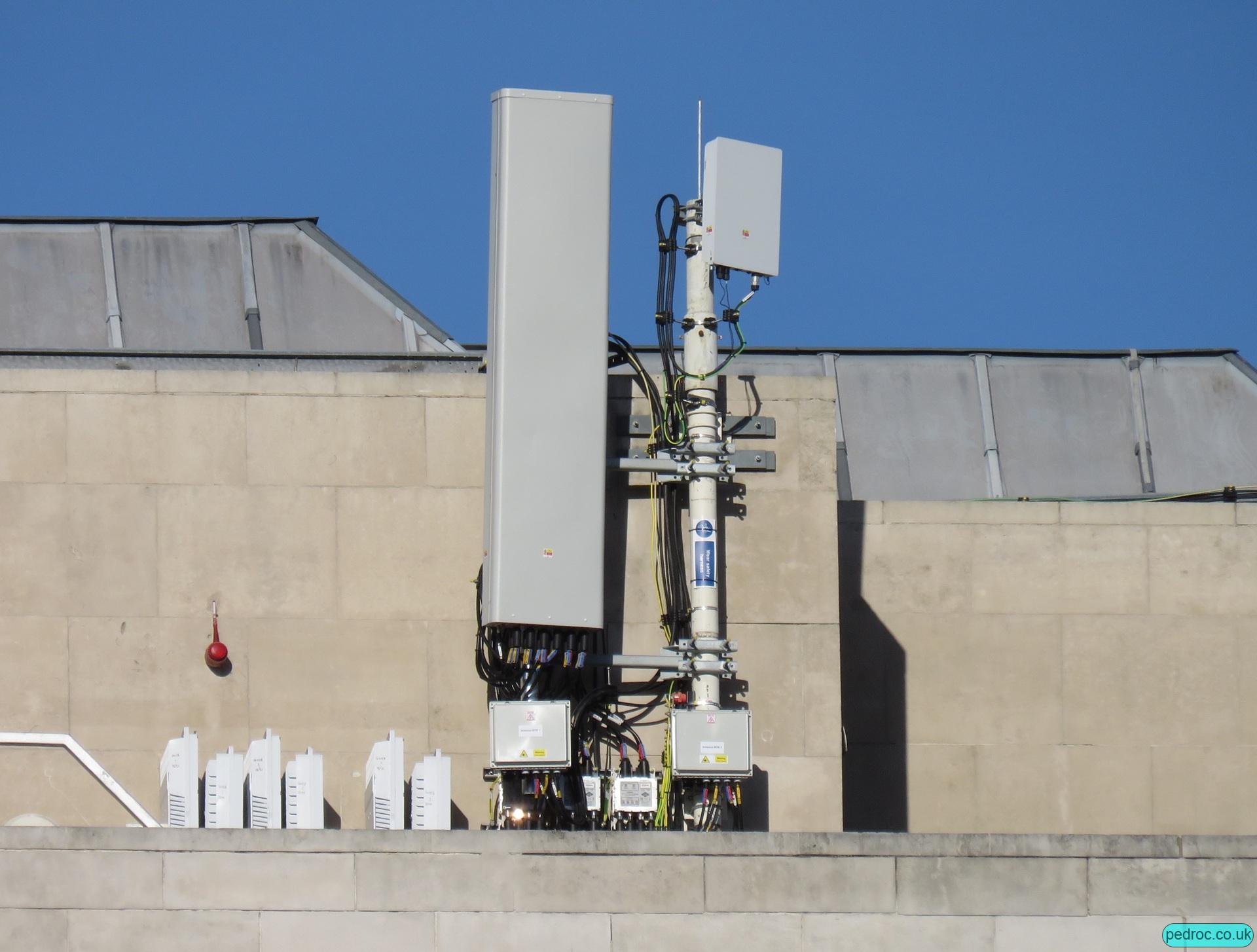 Multibeam EE Flagship Capacity site near Hyde Park Corner