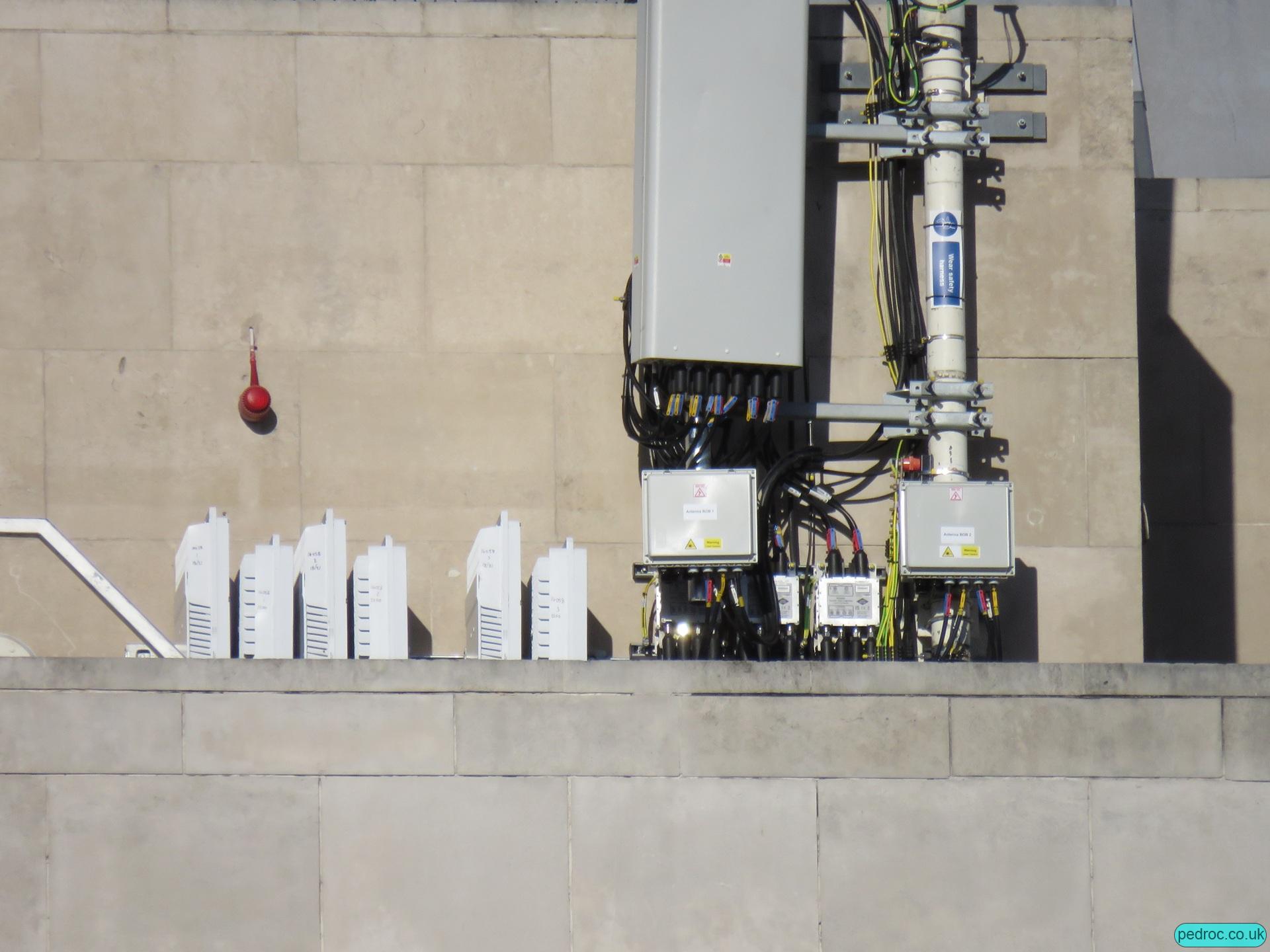 Radio closeup of Multibeam EE Flagship Capacity site near Hyde Park Corner