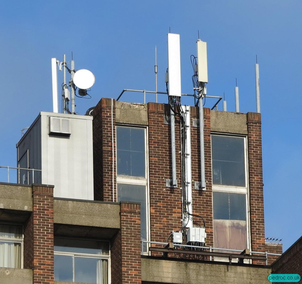 EE and 3 Mast on Loten Building, University of Hull.