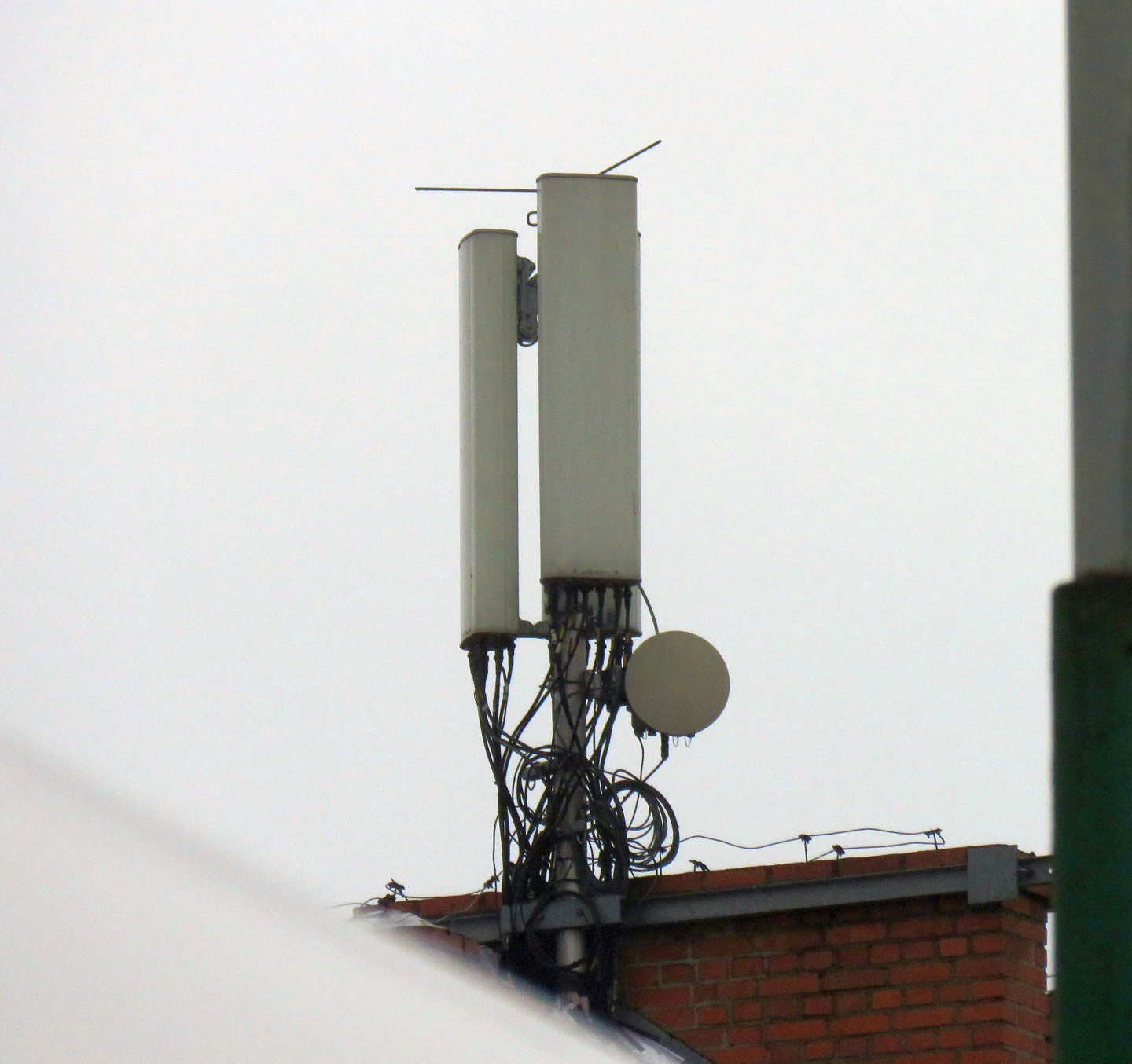 Play's Huawei antennas and RRUs