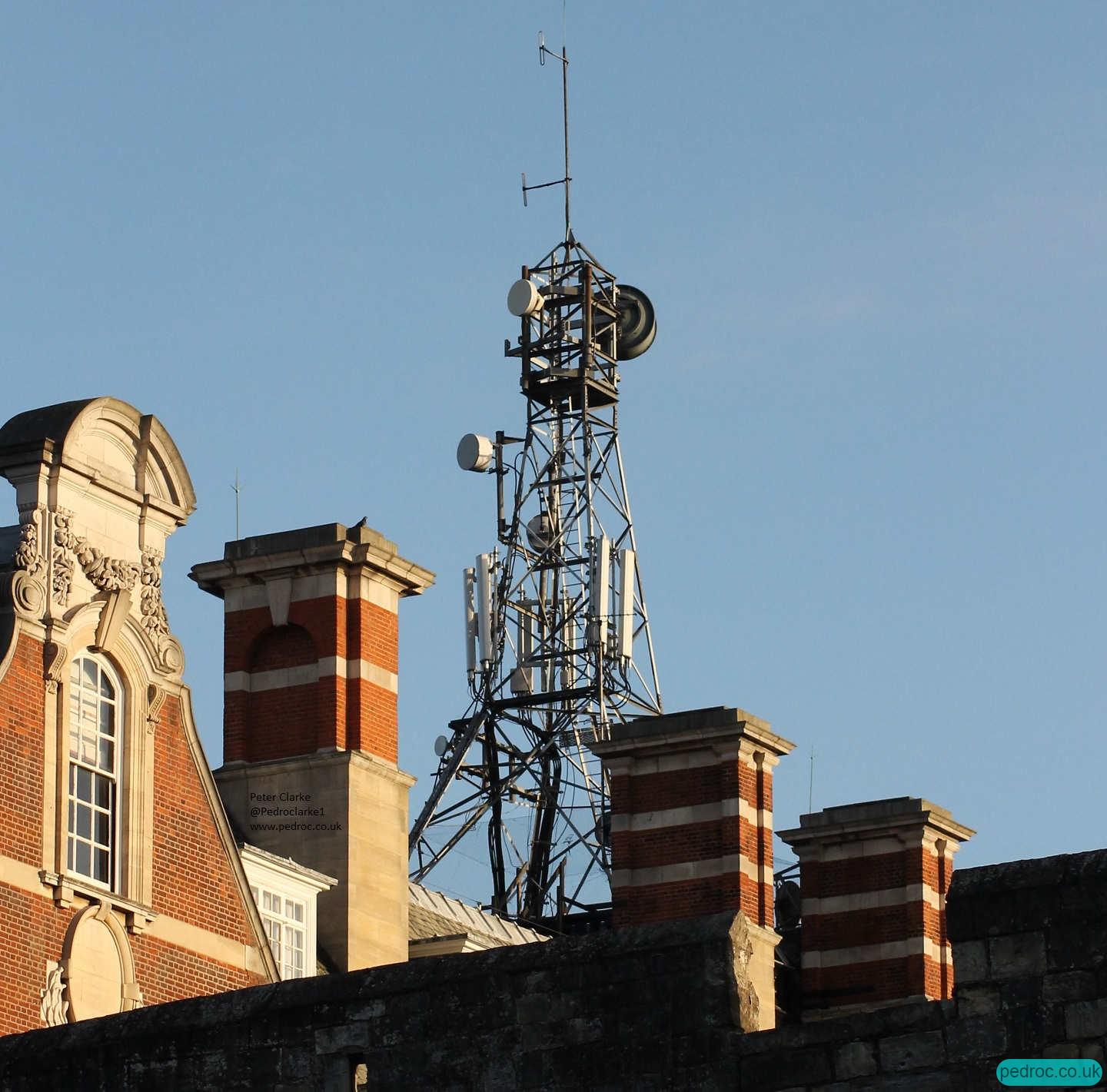 York The Grand VF/O2 Mast